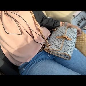 Louis Vuitton Crossbody Camille